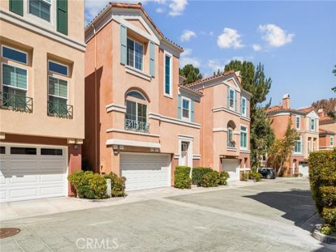 11 Medici Aisle , Irvine, CA