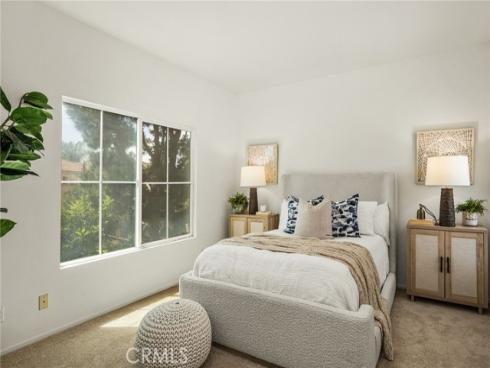 11 Medici Aisle , Irvine, CA