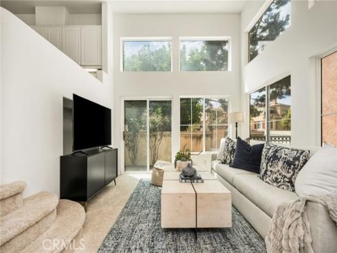 11 Medici Aisle , Irvine, CA