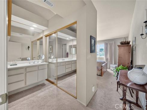 10  Agostino  , Irvine, CA
