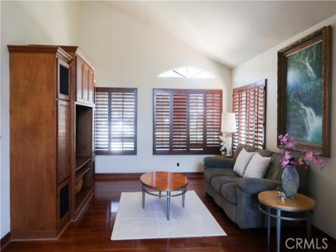12 Pleasonton , Irvine, CA