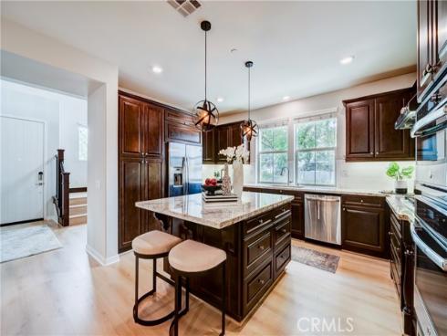 159  Newington  , Irvine, CA