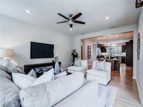 159  Newington  , Irvine, CA