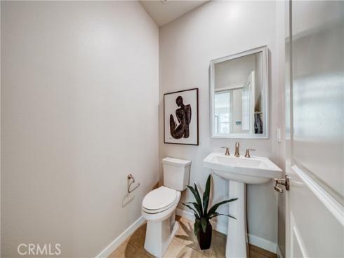 159  Newington  , Irvine, CA