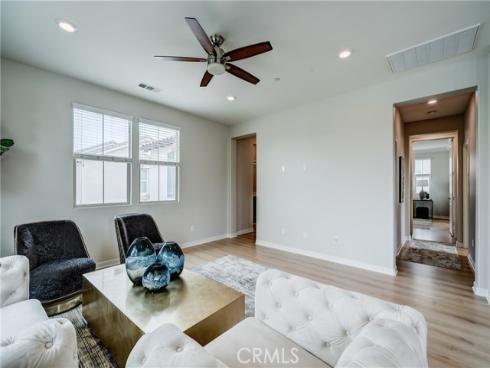 159  Newington  , Irvine, CA