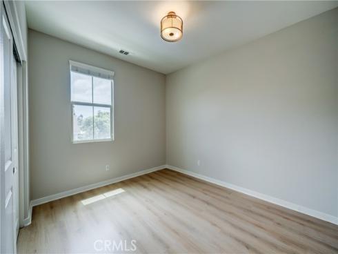 159  Newington  , Irvine, CA
