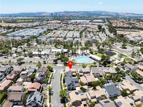159  Newington  , Irvine, CA