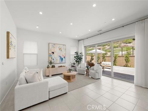 106 Bright Star , Irvine, CA