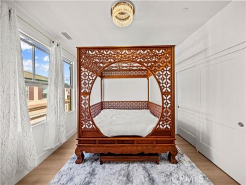 103 Eversedge , Irvine, CA