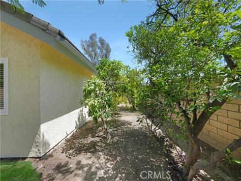 14 Yorktown , Irvine, CA