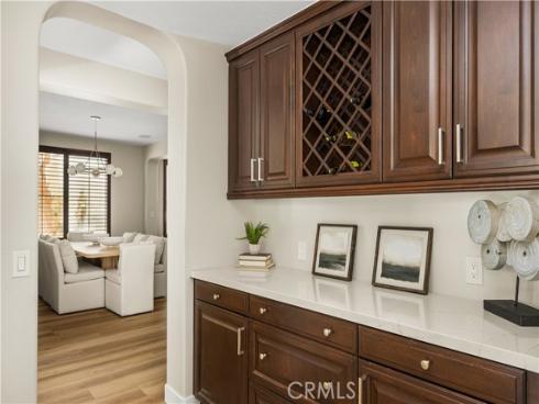 6  Thorn Hill  , Irvine, CA