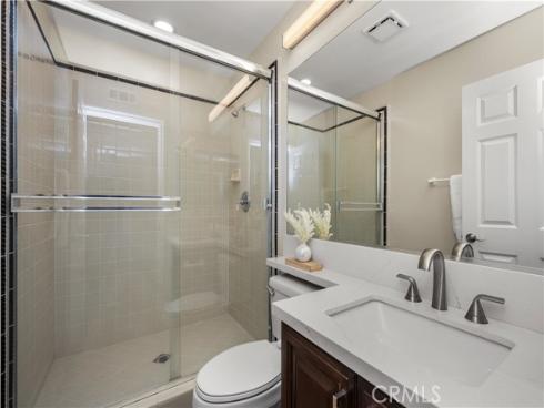 6  Thorn Hill  , Irvine, CA