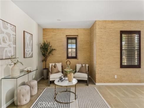 6  Thorn Hill  , Irvine, CA