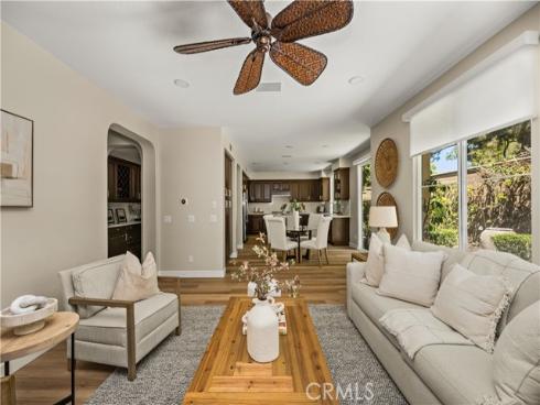 6  Thorn Hill  , Irvine, CA