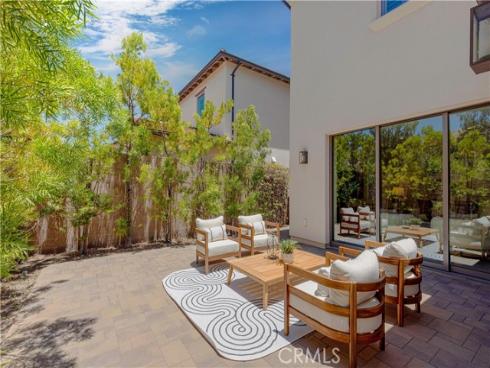 125 Della , Irvine, CA
