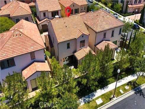 125 Della , Irvine, CA