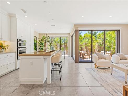 125 Della , Irvine, CA