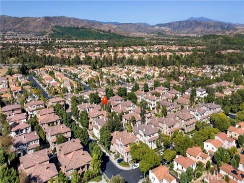 128 Talmadge , Irvine, CA
