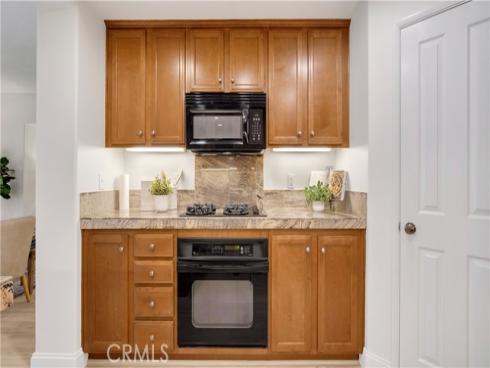 128 Talmadge , Irvine, CA
