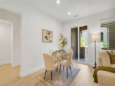 128 Talmadge , Irvine, CA