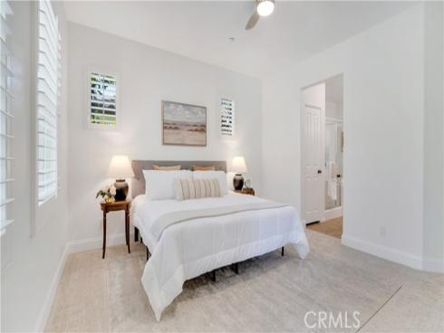 128 Talmadge , Irvine, CA