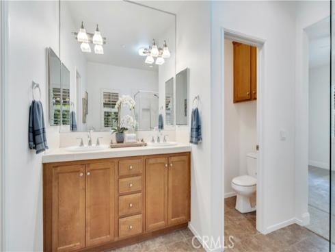 128 Talmadge , Irvine, CA