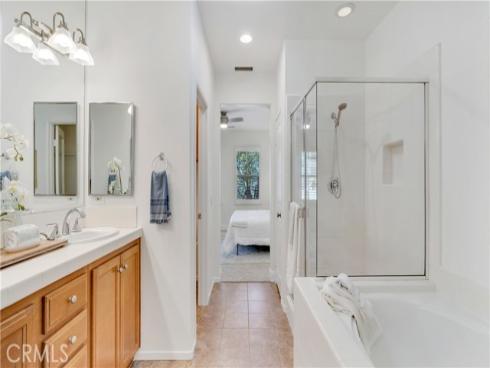 128 Talmadge , Irvine, CA