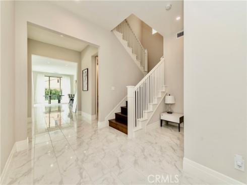 207 Coal Mine , Irvine, CA