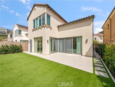 207 Coal Mine , Irvine, CA