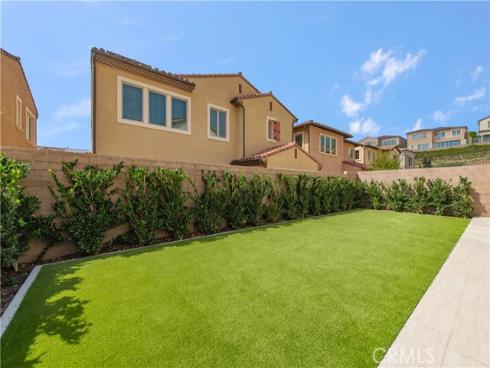 207  Coal Mine  , Irvine, CA