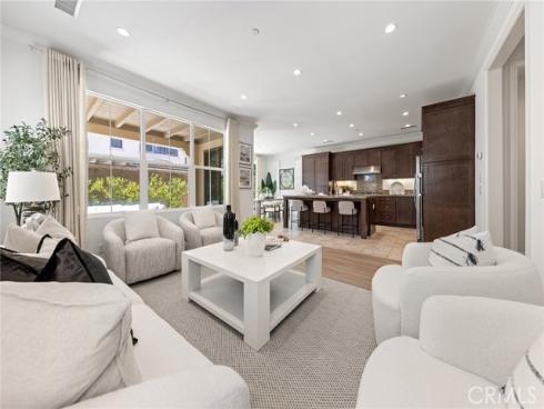 121 Mangrove Banks , Irvine, CA