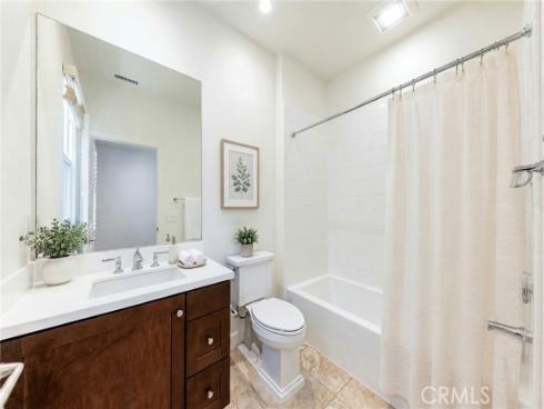 121 Mangrove Banks , Irvine, CA
