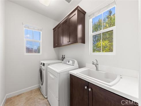 121 Mangrove Banks , Irvine, CA