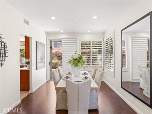 9  Terraza  , Irvine, CA