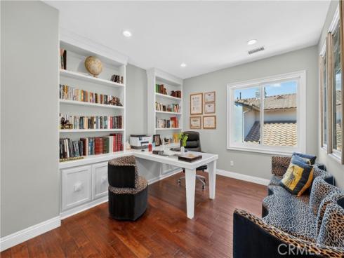 8  Castlebar  , Irvine, CA