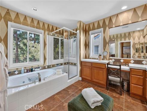 8  Castlebar  , Irvine, CA