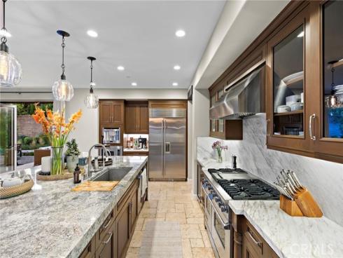 137  Sunset  , Irvine, CA