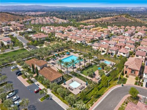 137  Sunset  , Irvine, CA