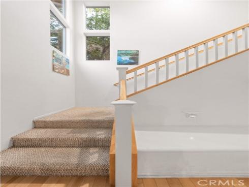 26  Appleglen  , Irvine, CA
