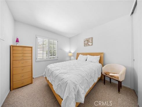 26  Appleglen  , Irvine, CA