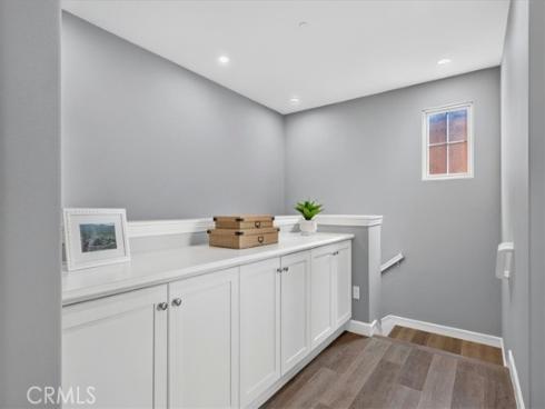 268 Overbrook , Irvine, CA
