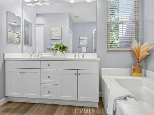 268 Overbrook , Irvine, CA