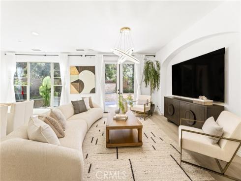 21  Rose Trellis  , Irvine, CA