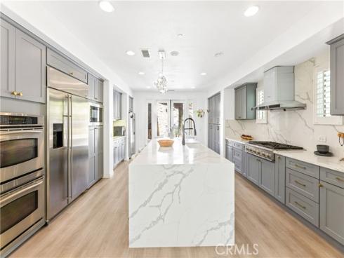 21  Rose Trellis  , Irvine, CA