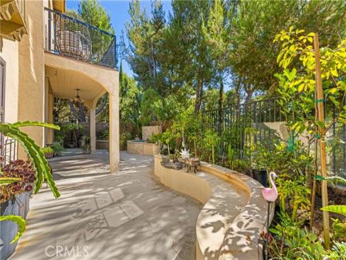 21  Rose Trellis  , Irvine, CA