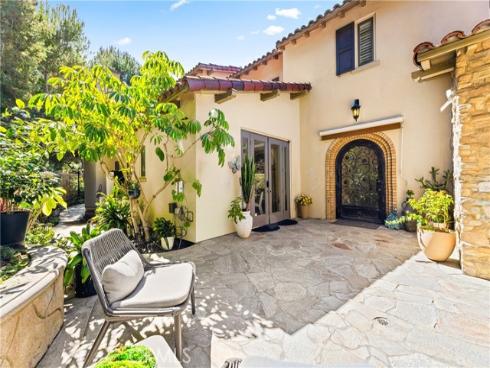 21  Rose Trellis  , Irvine, CA