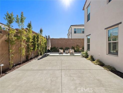 305  Brimwood  , Irvine, CA
