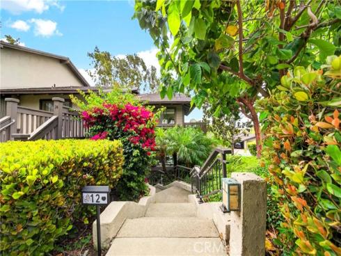 12 Rana , Irvine, CA