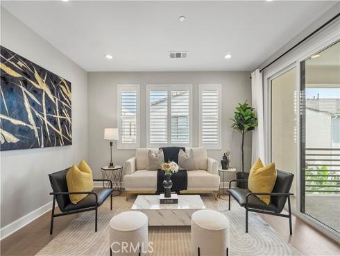 370 Sawbuck , Irvine, CA