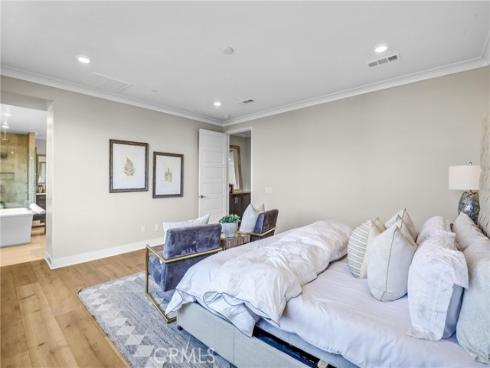 58  Sagan   Way, Irvine, CA